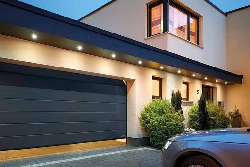 Szekcionált garázskapuk