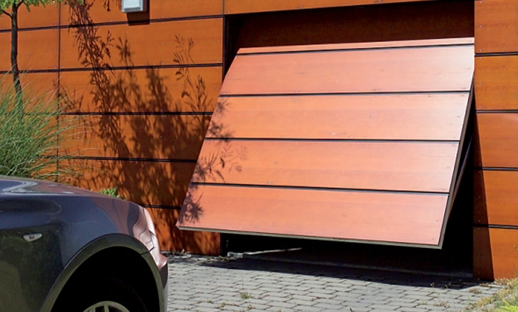 Hogyan válasszunk megfelelő garázskaput otthonunkhoz?